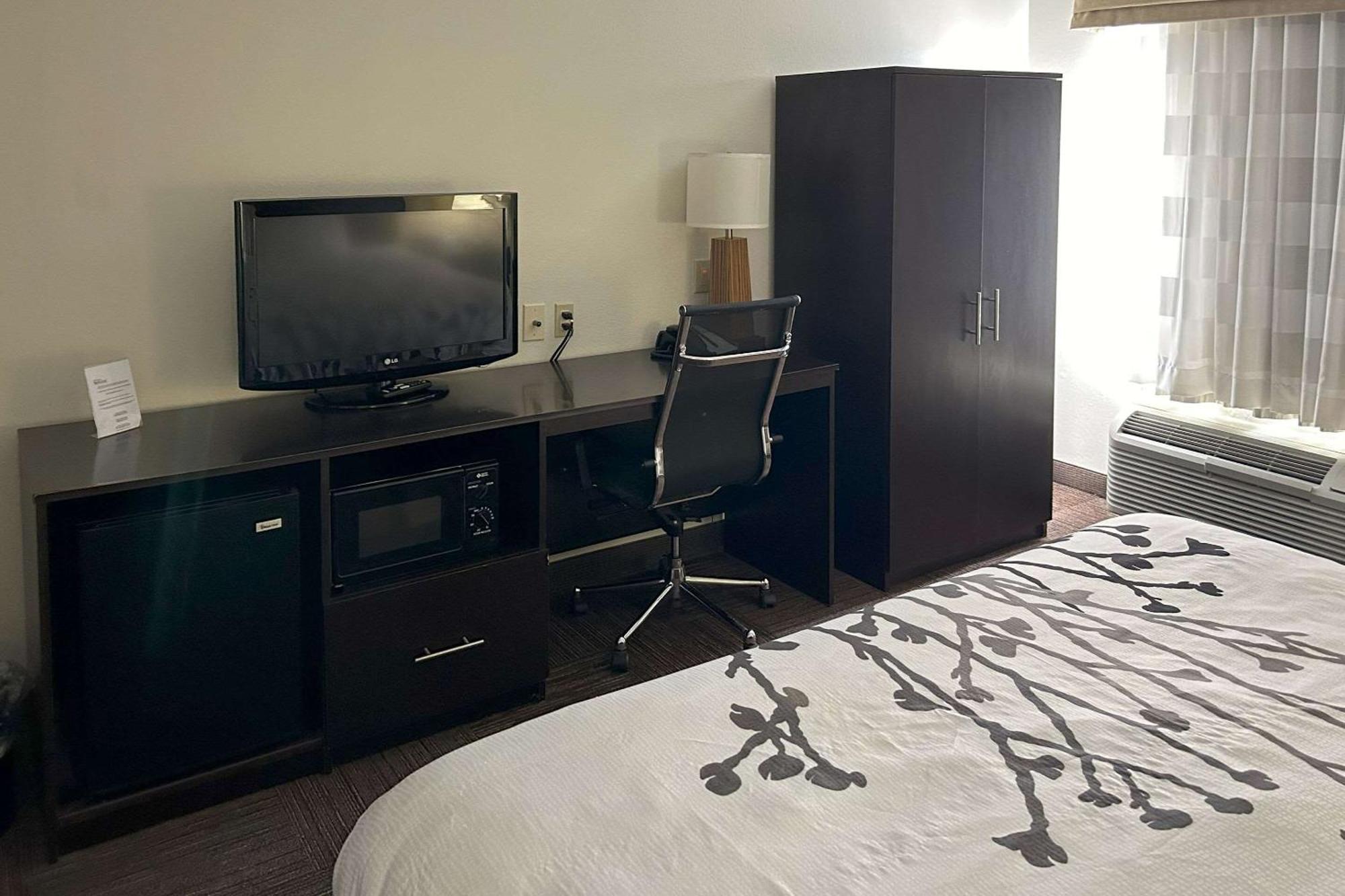Sleep Inn Wilson Near I-95 Екстериор снимка